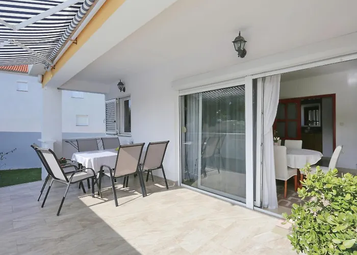 Solaris Podgradina (Posedarje)